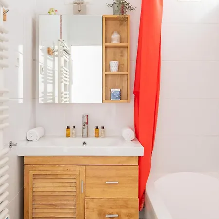 Apartment Veeve - Parisian Vistas Paris